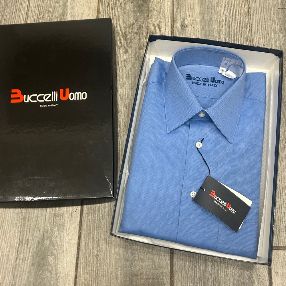 Buccelli Uomo mens Italian blue button down dress shirt